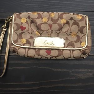 Coach Poppy Wristlet Gold & Red