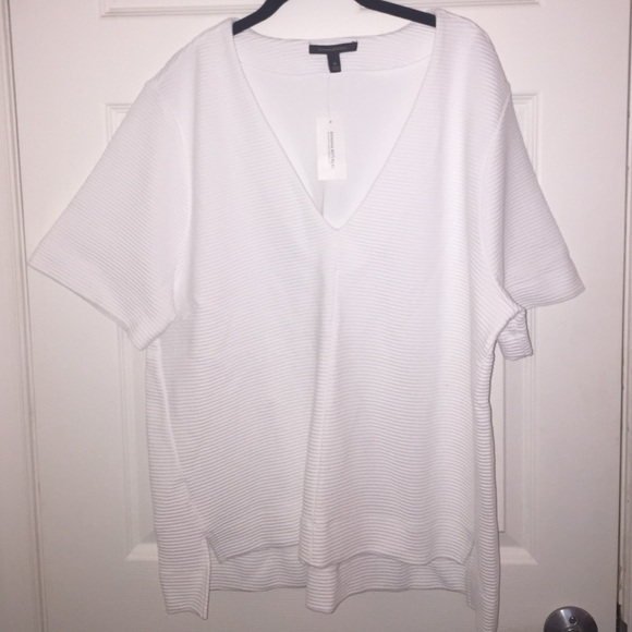 Banana Republic Tops - SALE🎈Banana Republic-See last pic for stock photo