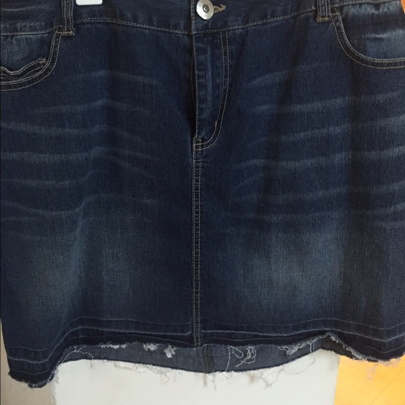 Lane Bryant distressed style jean skirt