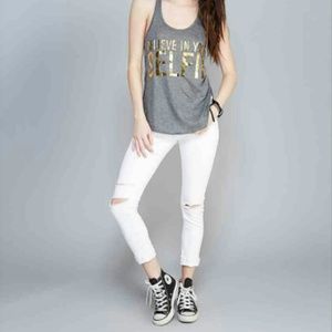 Believe in Your Selfie Tank