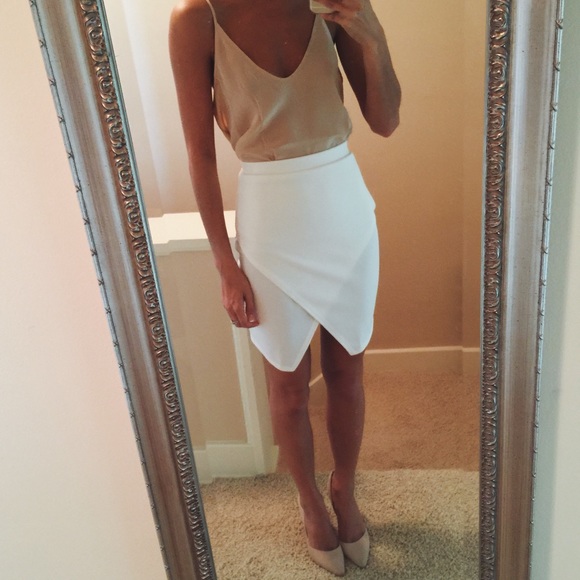 Missguided Dresses & Skirts - NWT Missguided Assymetrical Skirt