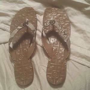 Tory burch thora print sandals