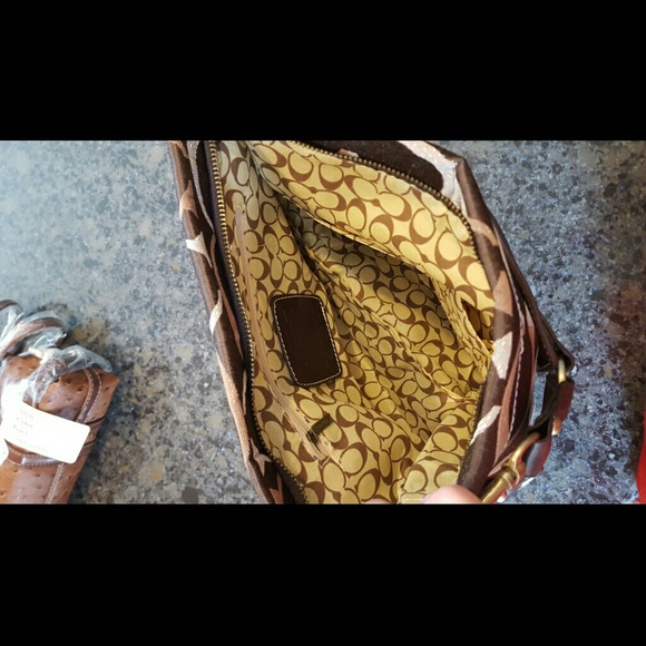 Brand new coach handbag - Picture 3 of 3