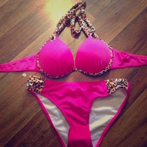 BRAND NEW without tags Victoria secret look alike