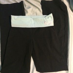 VS Pink yoga pants