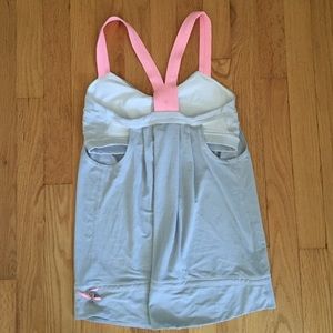 Lululemon size 6 tank!