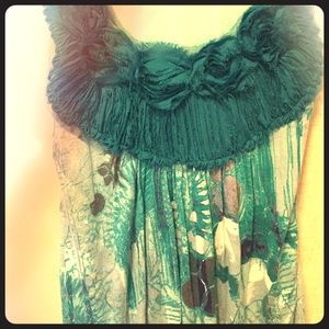 Blouse with ruffles and fun print!