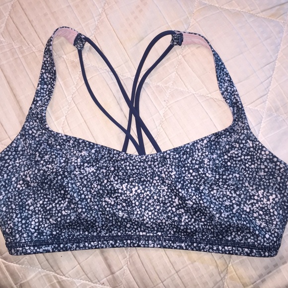 lululemon athletica Tops - Lululemon sports bra