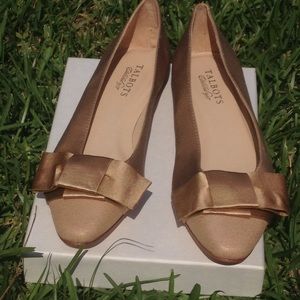 Talbots champagne gold satin bow flats