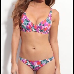 Tory Burch bikini!