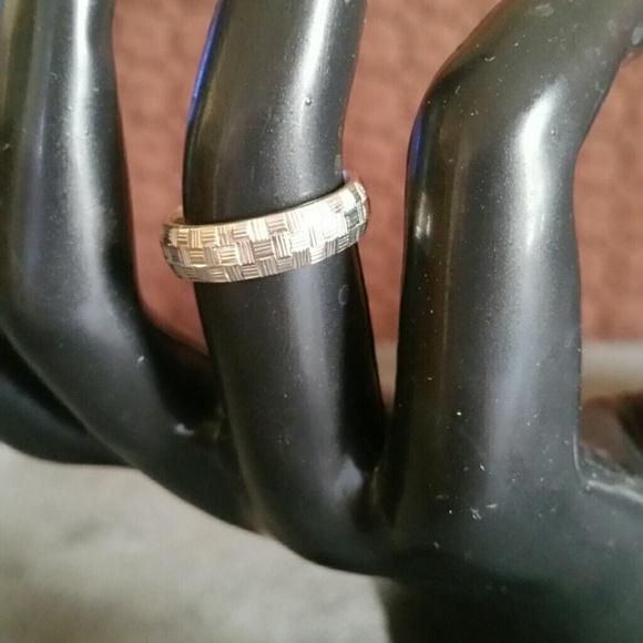 Final ⤵14k White Gold Band Ring