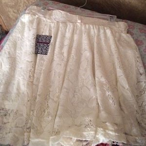 Floral all white skirt 😍