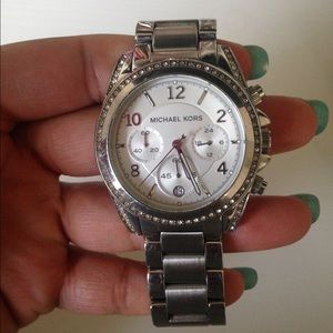 Silver Michael KORS watch! Beautiful
