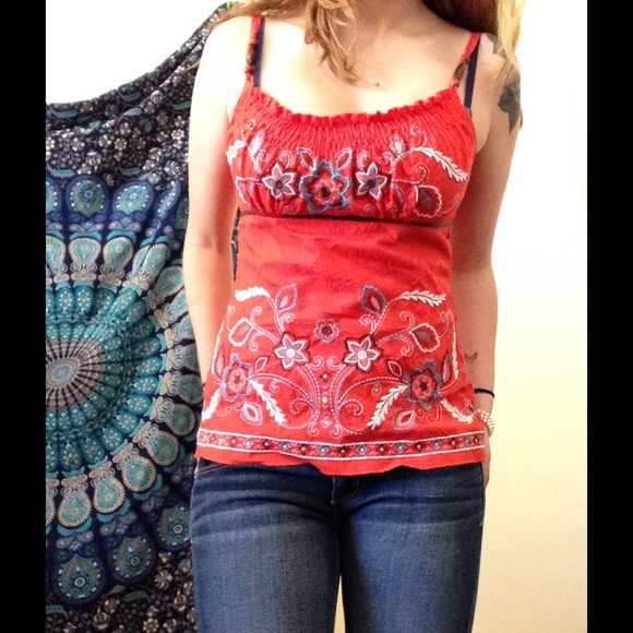 Embroidered tank top - Picture 1 of 1