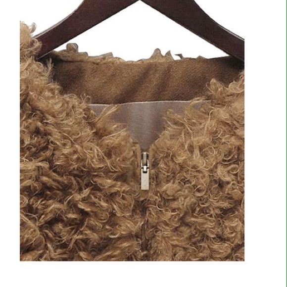 Camel-colored looped fuzzy fur coat - Picture 4 of 4