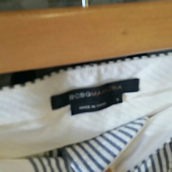 BCBG Seersucker Shorts - Picture 3 of 3