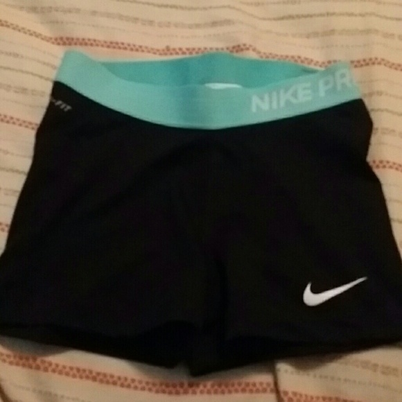 Nike spandex