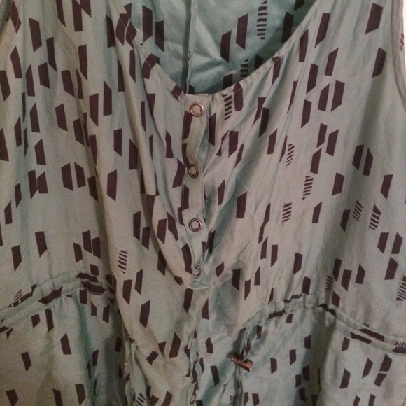 Dolce vita Romper - Picture 3 of 4