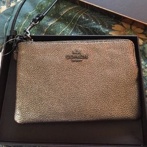 nwt coach wristlets