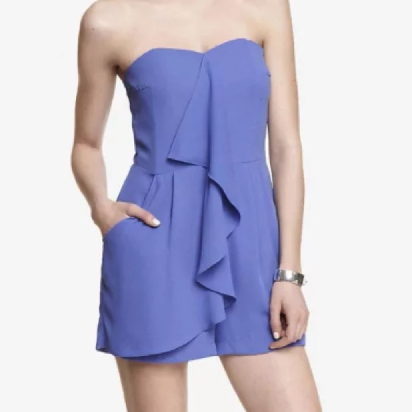 ⚡️SALE⚡️ Express Ruffle Romper!