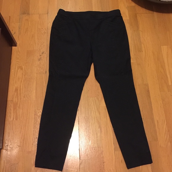 Stretchy Black Style  & Co pants
