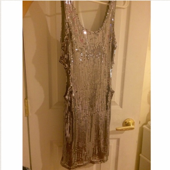 LF sequin dress - Picture 2 of 3