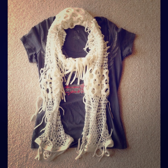 White Crochet Holes Fringes Scarf - Picture 1 of 2