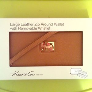 Kenneth Cole Wallet/ Wristlet