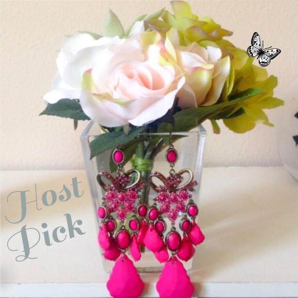 bebe Jewelry - 💕ⒽⓅ💕Bebe Chandelier Earrings