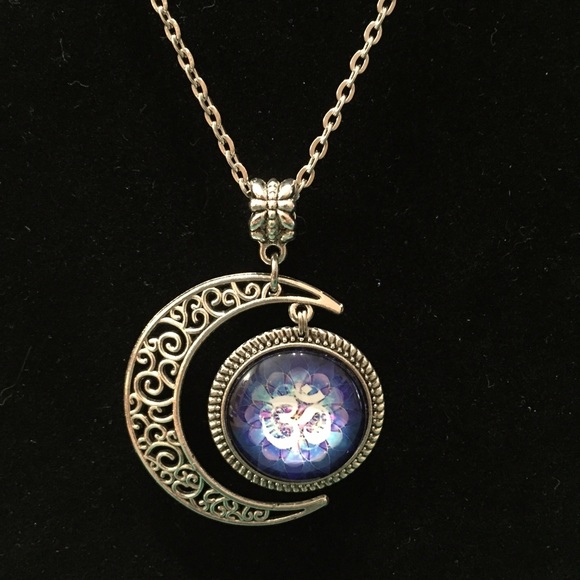 Jewelry - Yoga namaste Om necklace with moon. Boho hippy.