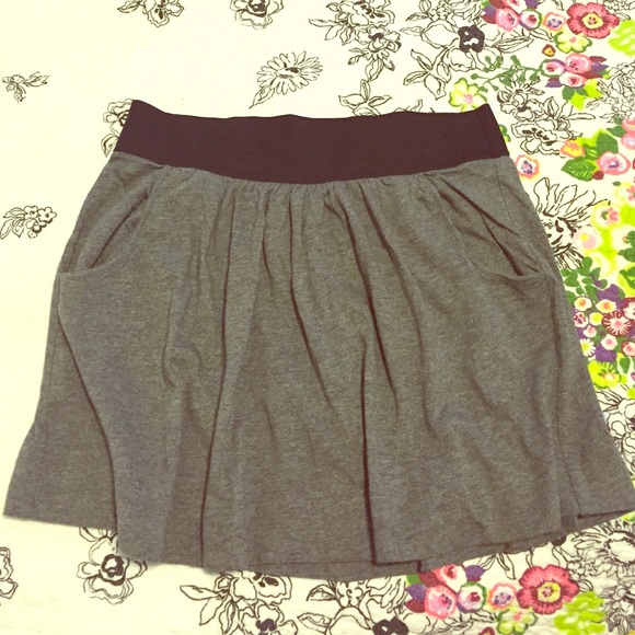 Grey, cotton skirt