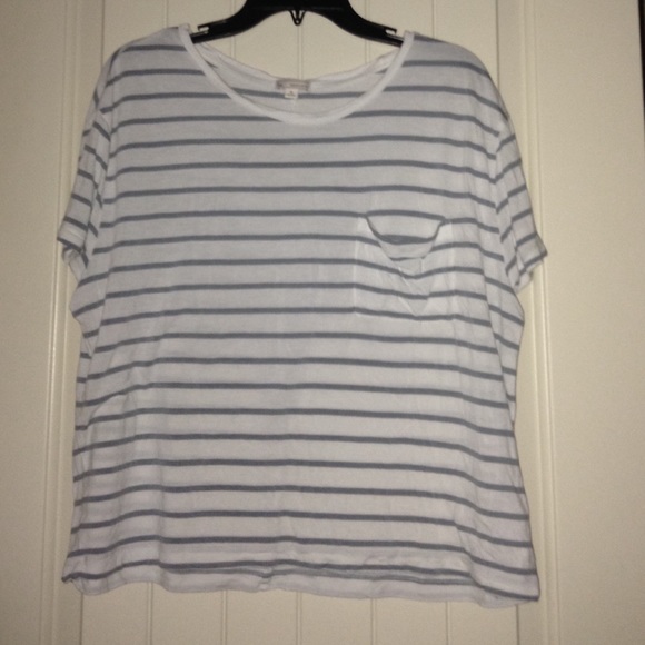 Gap striped pocket shirt