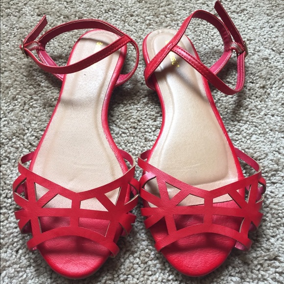 Dollhouse sandals