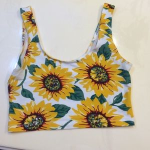 ✨OPEN TO OFFERS✨ American Apparel cropped tank