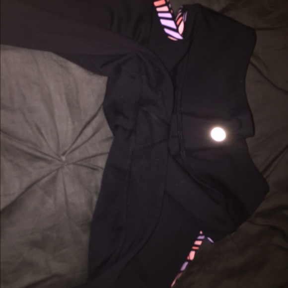 Lulu lemon cropped pants - Picture 3 of 4