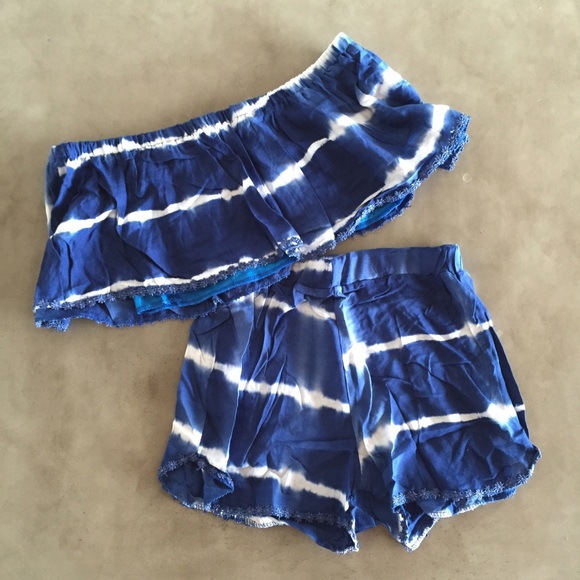Tops - Off The Shoulder Tie Dye Short Set *NEW*