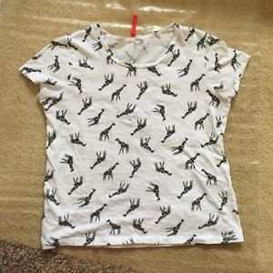 Giraffe print white top 😍😍