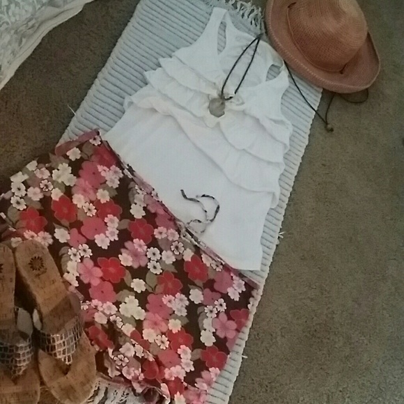 Old navy floral cotton mini skirt