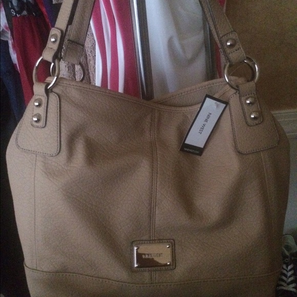 Purses - Picture 2 of 3