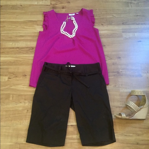 Old Navy Pants - Brown Bermuda short