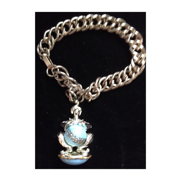 Vintage Genie & Magic Ball Single Charm Bracelet