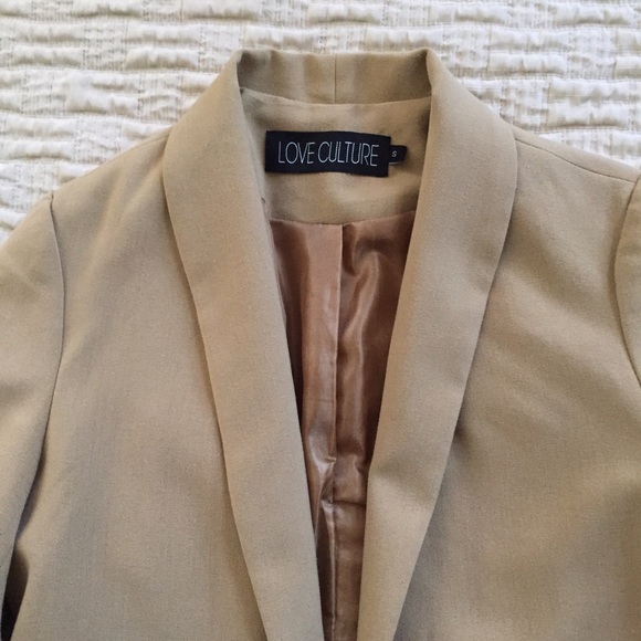 Love Culture Jackets & Blazers - Bundle---Beige three-quarter sleeve blazer