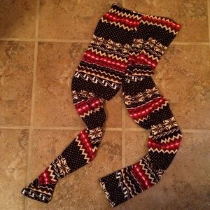 Printed leggings.