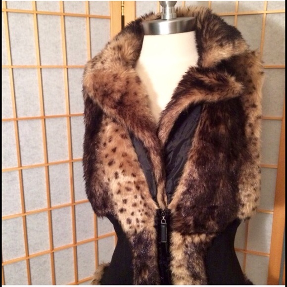 Cecico Jackets & Blazers - Cecico Faux Fur Vest