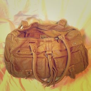 Converse faux leather purse with snap-magnets