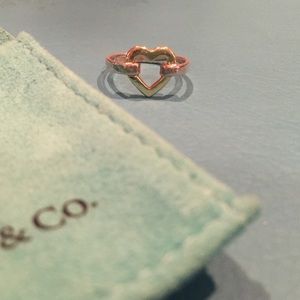 Rare Tiffany 18k Gold heart ring