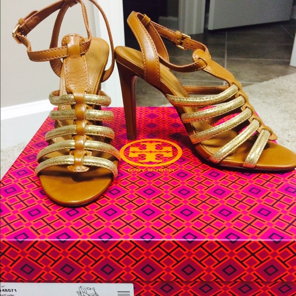 Tory Burch Shoes - NIB Tory Burch Charlene sandals - size 7.5