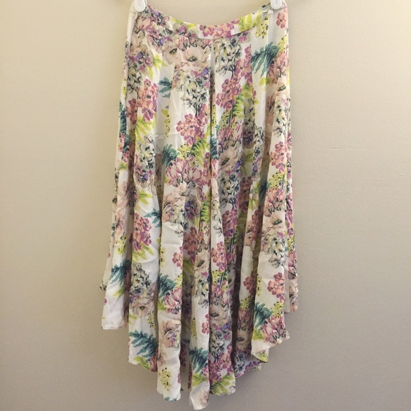 High/Low Floral Skirt