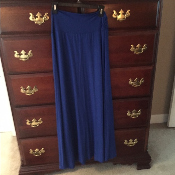 bobeau Dresses & Skirts - Long maxi royal blue skirt