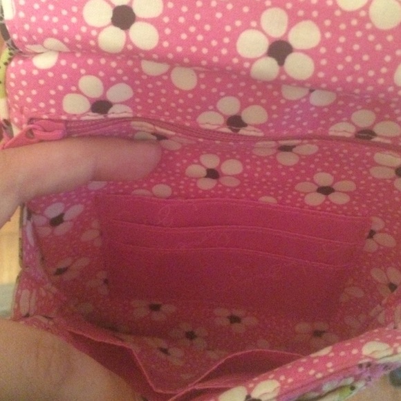 small Vera Bradley crossbody - Picture 4 of 4